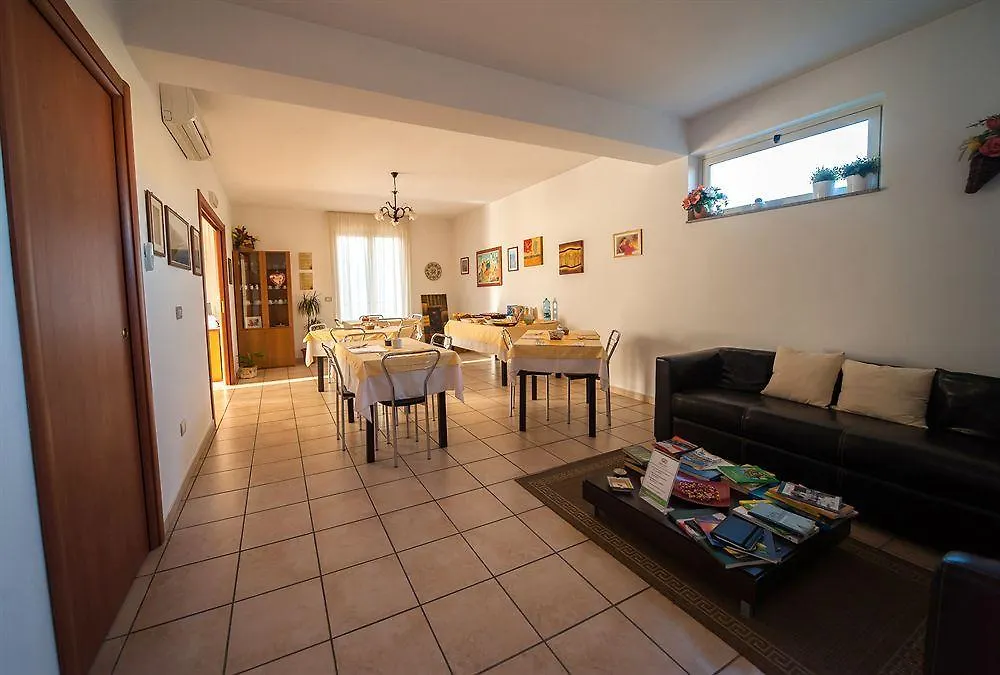 Fragolina B&B Furci Siculo