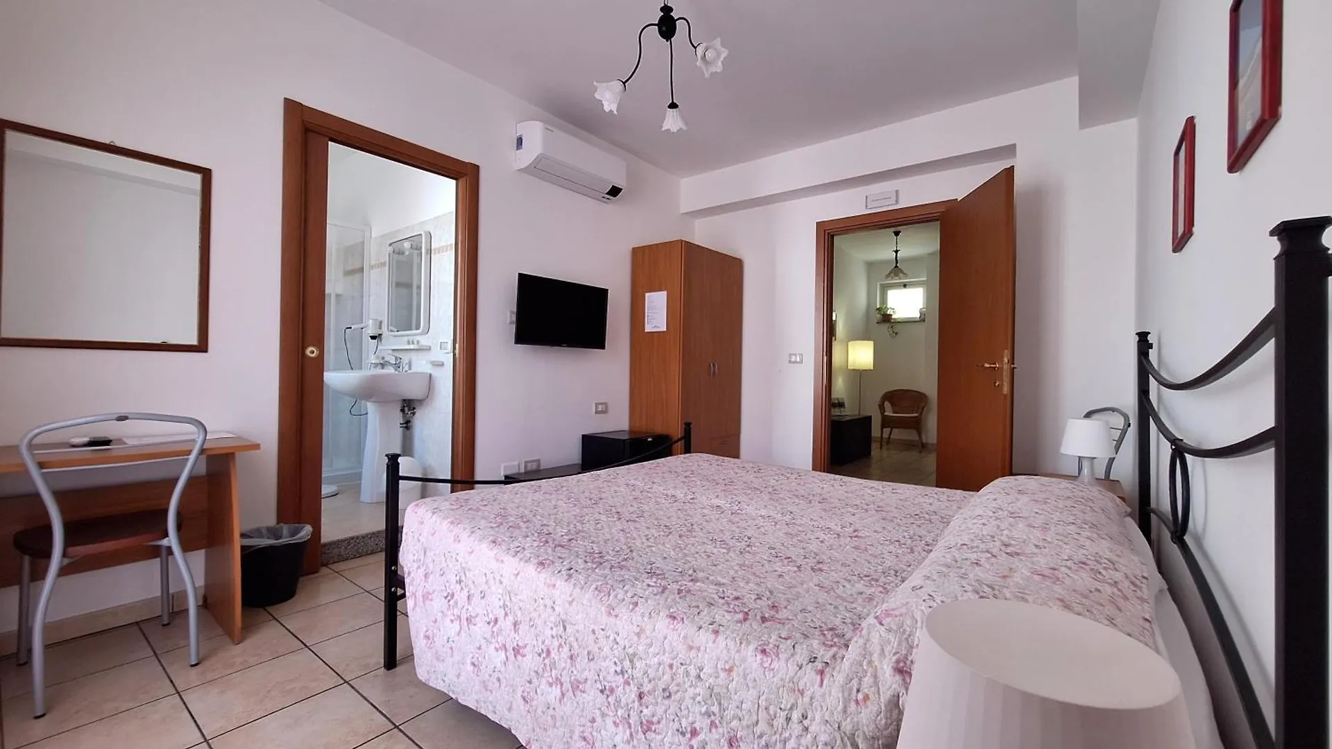 Nocleg ze śniadaniem Fragolina B&B Furci Siculo